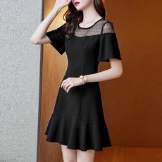 라운드 레이스 패치 블랙 스커트 하이웨스트 스커트