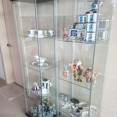[] [이케아] DETOLF 유리장식장/진열장/수납장, 화이트