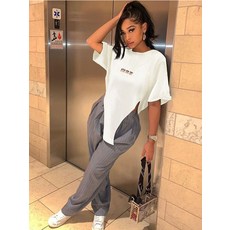 Letter Print 펀칭 캐주얼 티셔츠 Streetwear 반팔 여성 재단 상의 패션 Streetwear 블랙 티셔츠 Hot