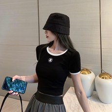 여성 반팔티 티셔츠 슬림 핏 반소매 여자반팔티셔츠 크롭 T 스퀘어 넥 인박카163
