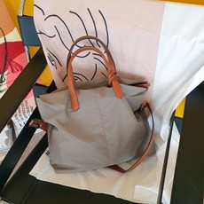 솔리드마켓 프라다천가방 가벼운 빅 쇼퍼백 1박2일여행가방