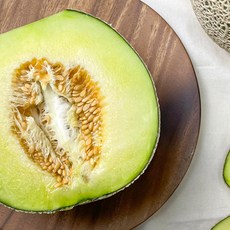 굿뜨레 프리미엄 머스크 멜론 특품 스테비아급 고당도 선물세트 4kg 8kg, 선물용 머스크멜론 4kg(2수)