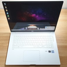 LG그램 17인치 17Z990 사무용 인강용 중고노트북, 17ZD990-GX30K, WIN10 Home, 8GB, 256GB, 코어i3, 화이트