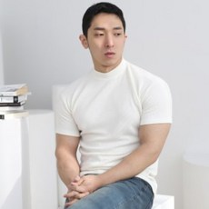 남자 머슬핏 골지 하프넥 반팔 니트티