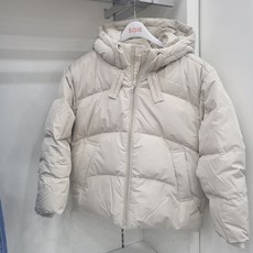 소이 베이지 푸펌다운 점퍼 22W1152