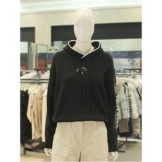 나이스클랍 소매 레터링 후드 니트 풀오버 A224PWKA19