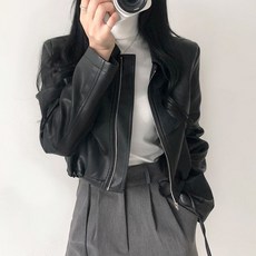 [레티고] 여성 와이드 집업 심플 가죽자켓