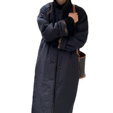 데이홀릭 허니 퀼팅 패딩 롱코트