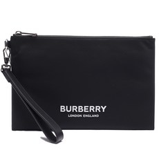 [유니코] [버버리] 23SS 남성 로고 프린트 클러치백 (8062754 BLACK 23S)