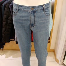 루이까스텔 23년 SS신상 남성 늦봄여름 뒷주머니 자수포인트 얇은 레귤러핏 청바지