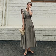 떳다그녀 이로아 프릴 롱 원피스