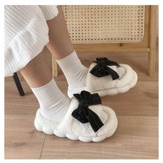 [오늘 무료배송]방한화 겨울실내화 털실내화 거실실내화 층간소음방지슬리퍼 족적근막염슬리퍼 여성방한화 사무실슬리퍼 구름슬리퍼 페이퍼플레인 거실화 실내화