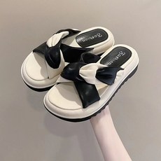 샌들 슬리퍼 재질이 두껍고 단단하다 여자 여름 실내 미끄럼 방지 선녀풍 패션 INS 왕훙 편안하다 샌들 슬리퍼