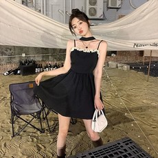 여름 허리 여리여리한 무드 귀 수술 패치 리본 블랙 나시 안감 원피스